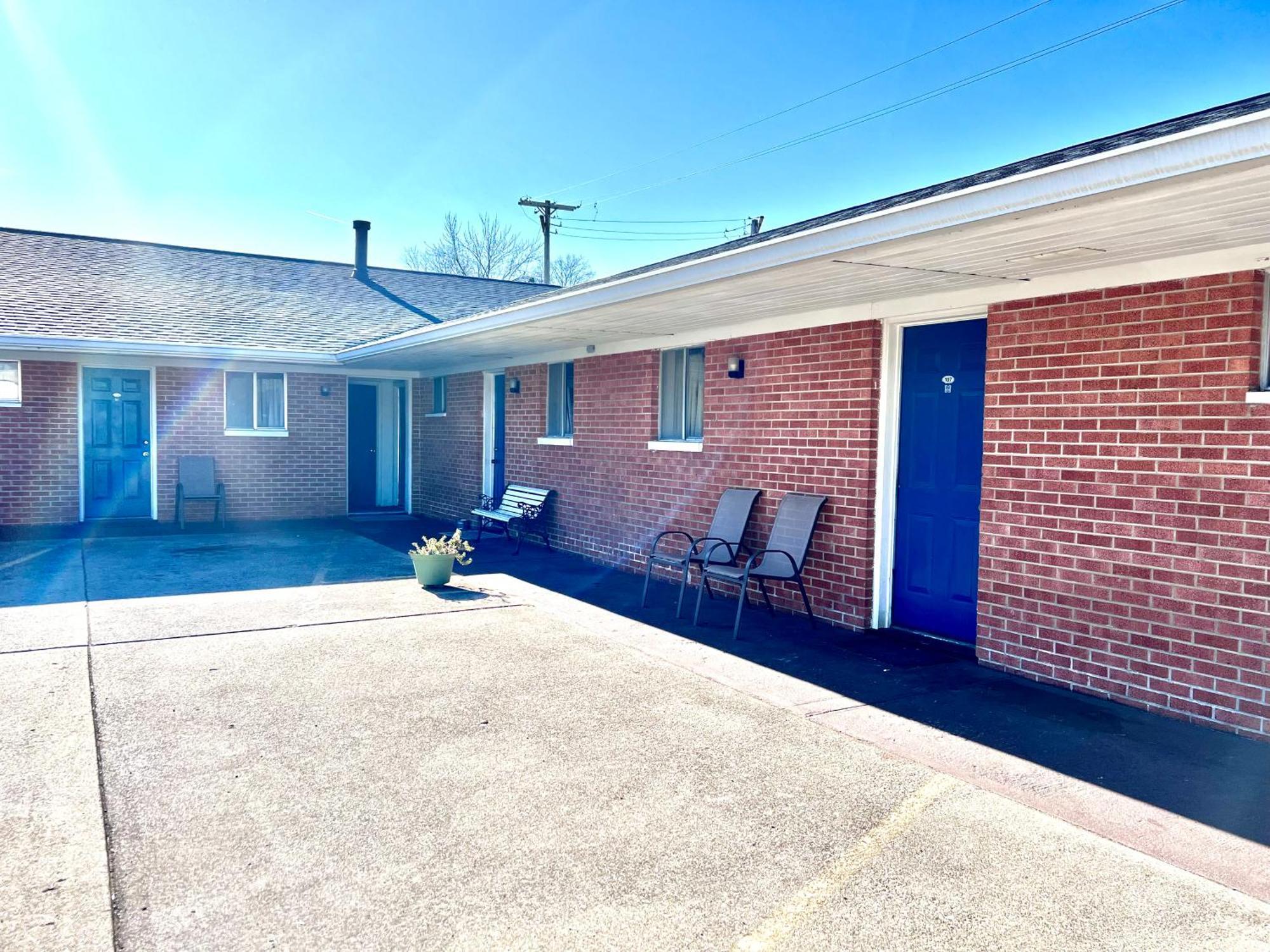 Travelers Inn Olney Exterior photo